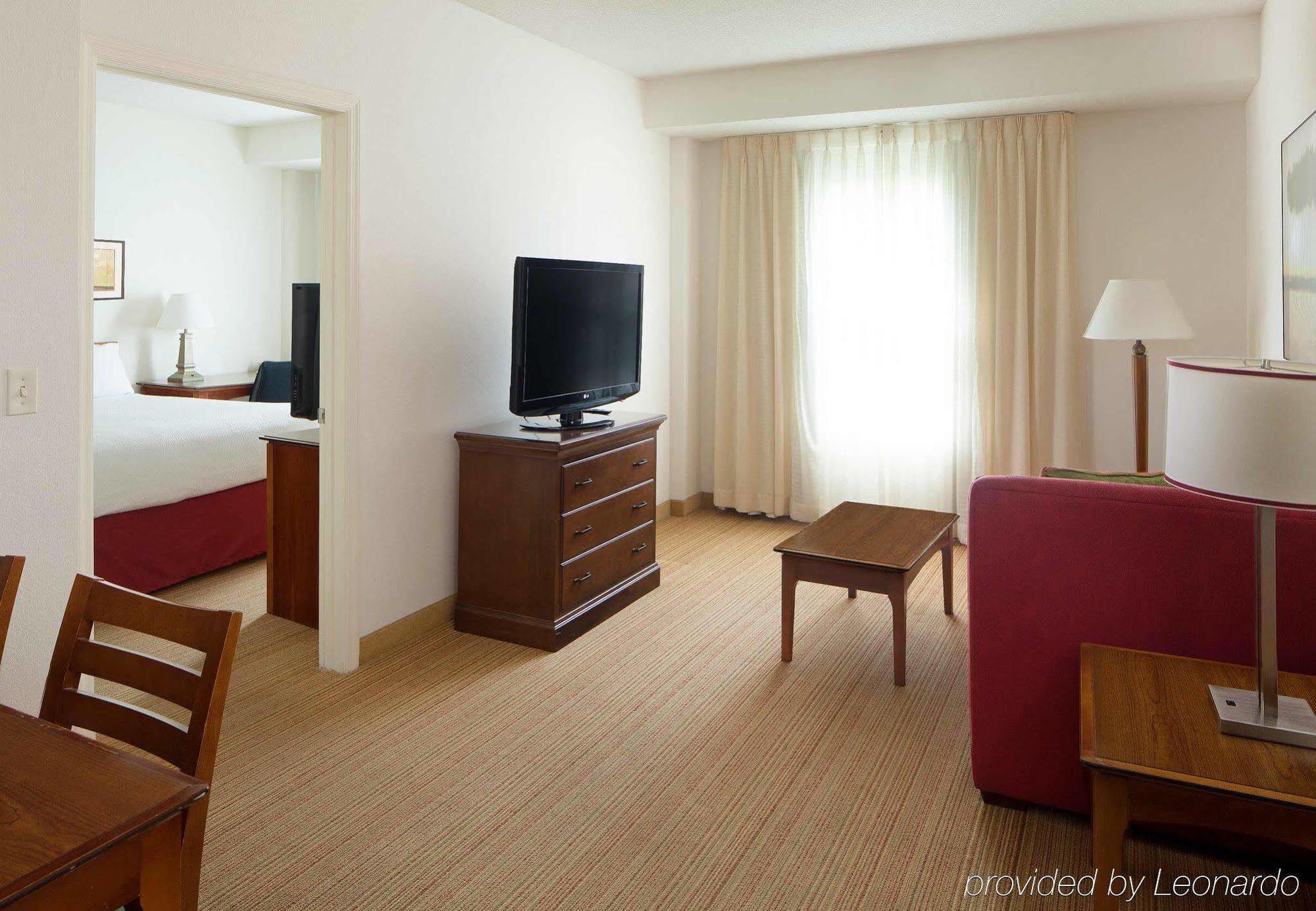 By Marriott Orlando At Seaworld 3*