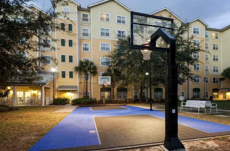 By Marriott Orlando At Seaworld Hotel 3*
