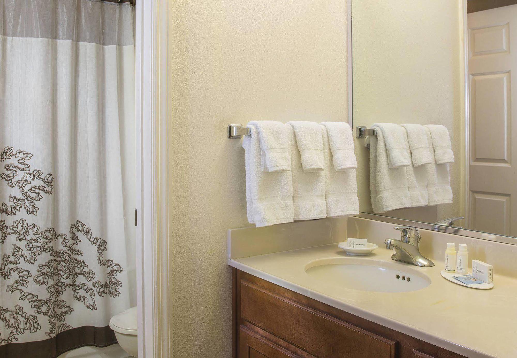 By Marriott Orlando At Seaworld Hotel 3*